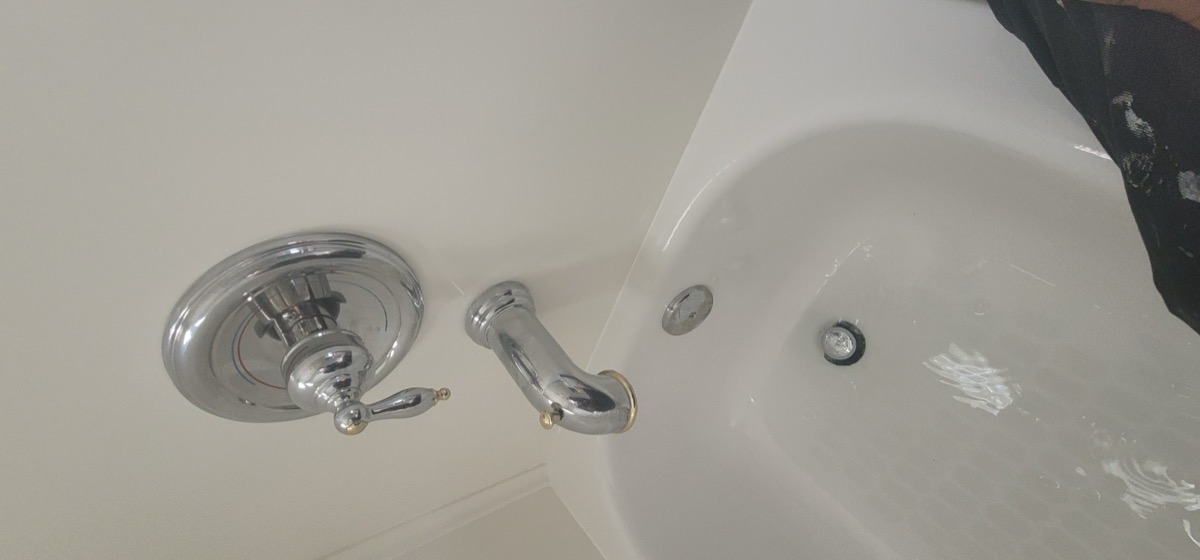 Bathtub faucet installation in Las Vegas home